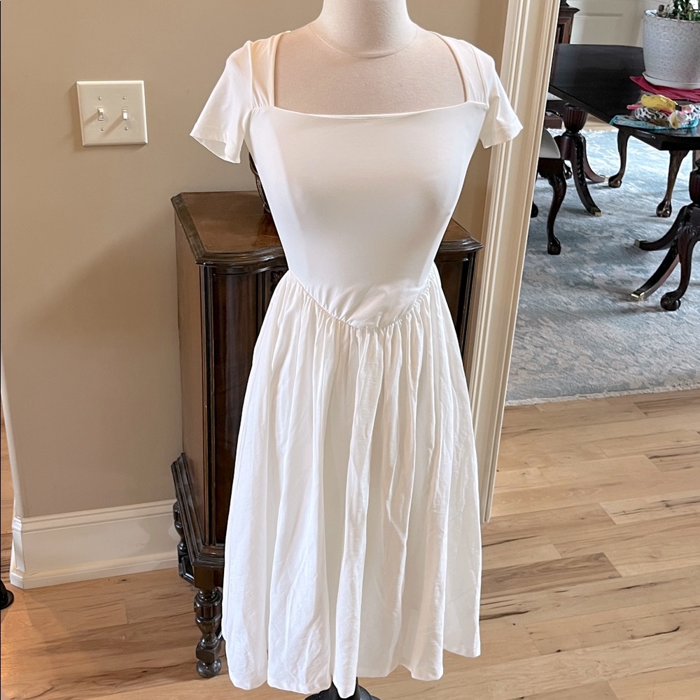 CHYRII Off White Elegant Fit and Flare Balletcore Midi Dress Nee